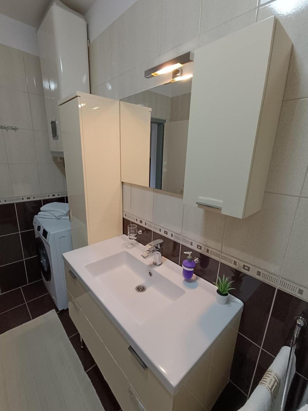 Apartments Frano I Franka By The Sea Orebic Bilik gambar